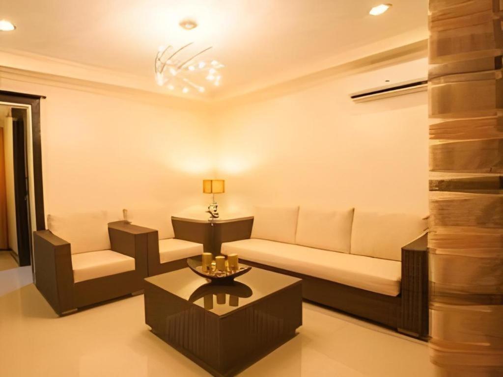 L Square Hotel Tarlac City Esterno foto