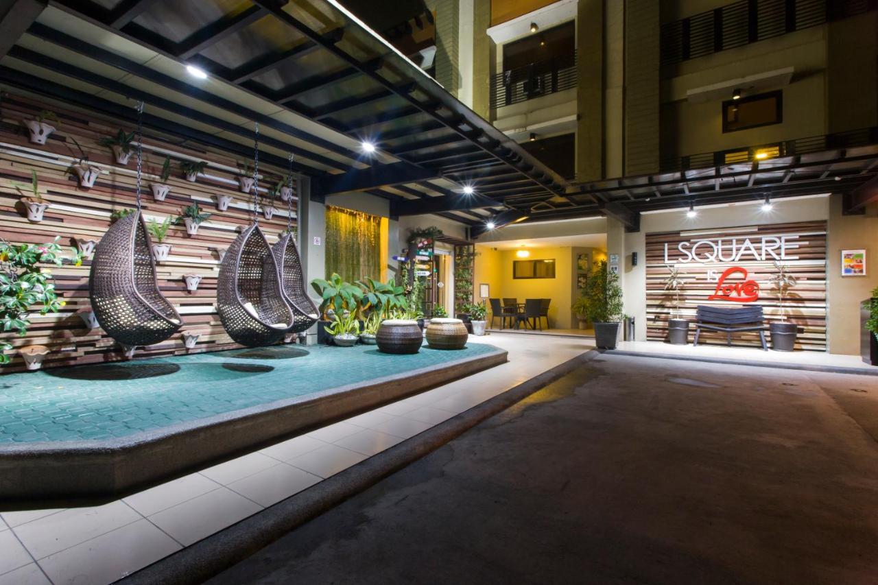 L Square Hotel Tarlac City Esterno foto